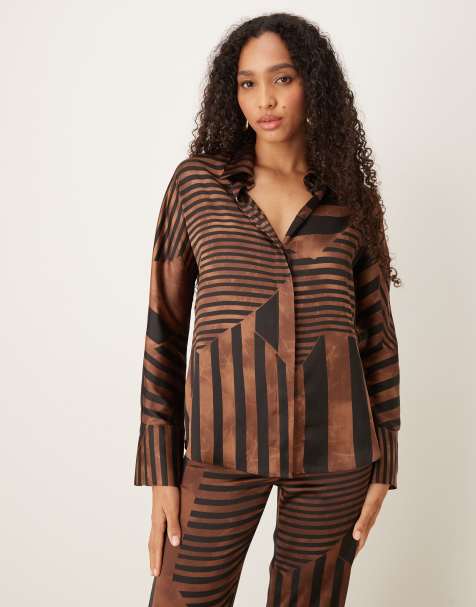 Mango - Satijnen overhemd met geometrische print in bruin, deel van co-ord set - view 1