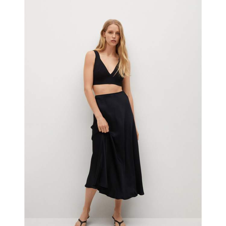 Black satin 2024 skirt mango