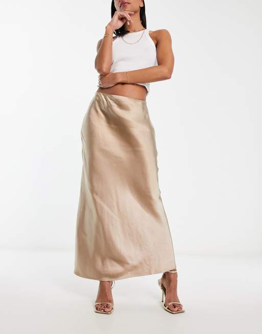 Beige discount skirt slip