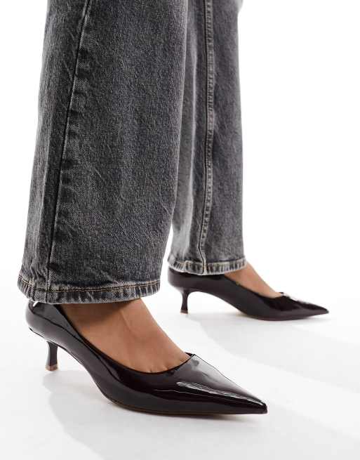 Mango – Schuhe in dunkelroter Lackoptik mit niedrigem Absatz | ASOS