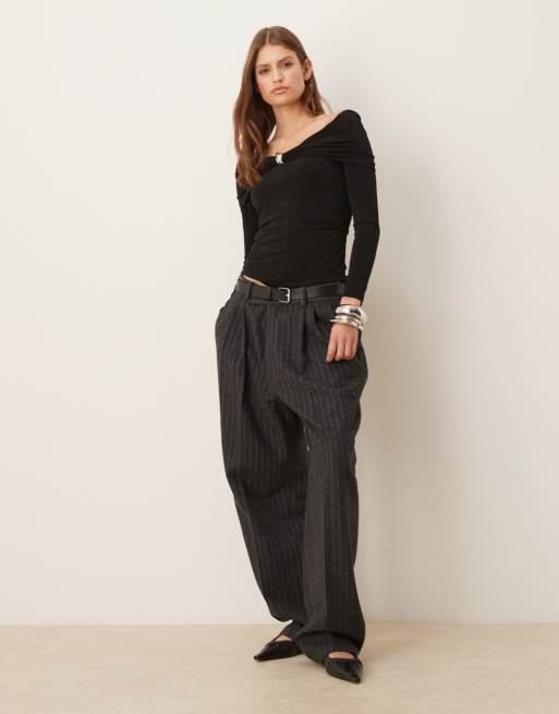 Mango – Schulterfreies Oberteil in Schwarz mit Metallbesatz, 2 von 4