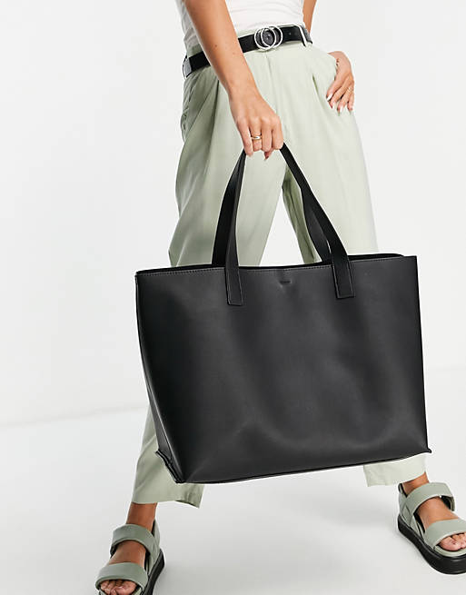 King Lear formula Bathroom Mango shopper tote bag with zip fastening in black | ASOS