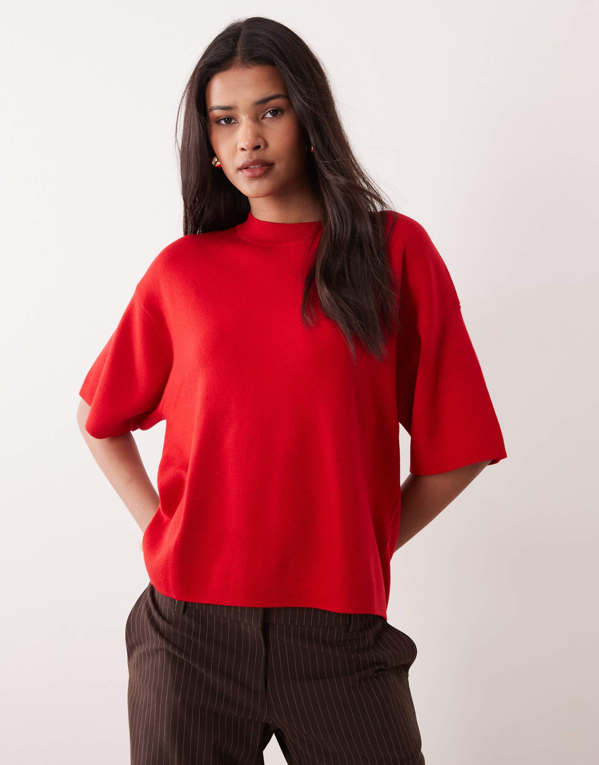 mango short sleeve lightweight knit top in bright red