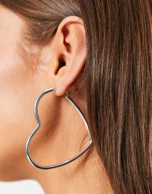 Mango silver heart shaped earrigs