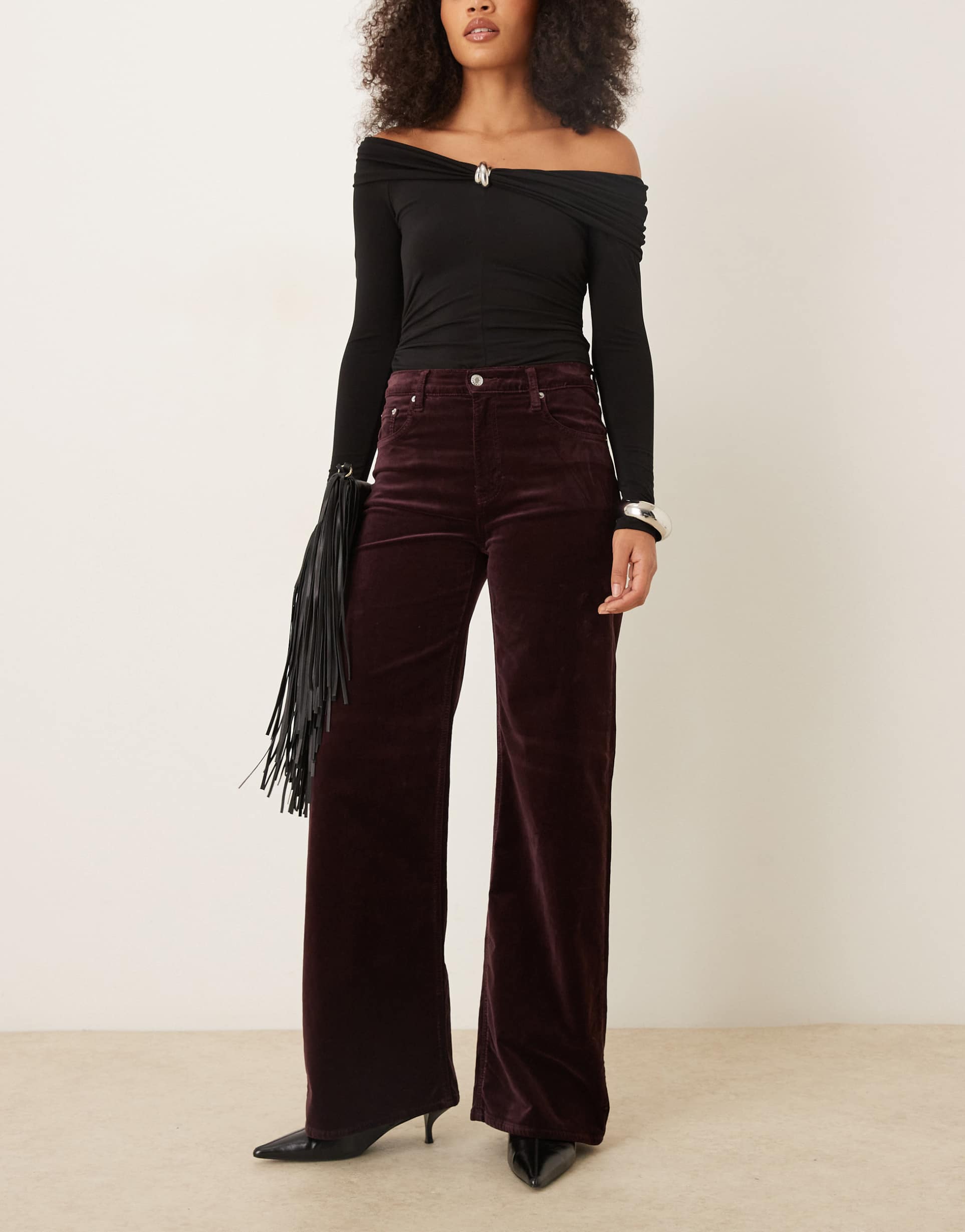 mango siracusa velvet wide leg jeans in burgundy