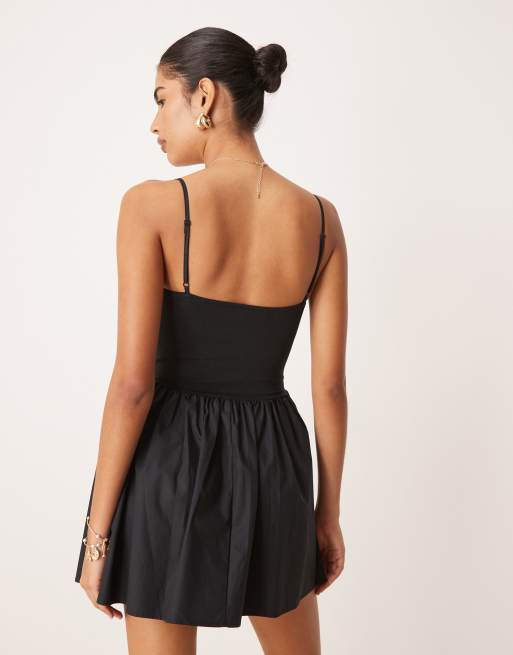 【直営・関税送料込】Skater mini dress in Waverly White Racer-Neck Sleeveless Skater Mini Dress – Club