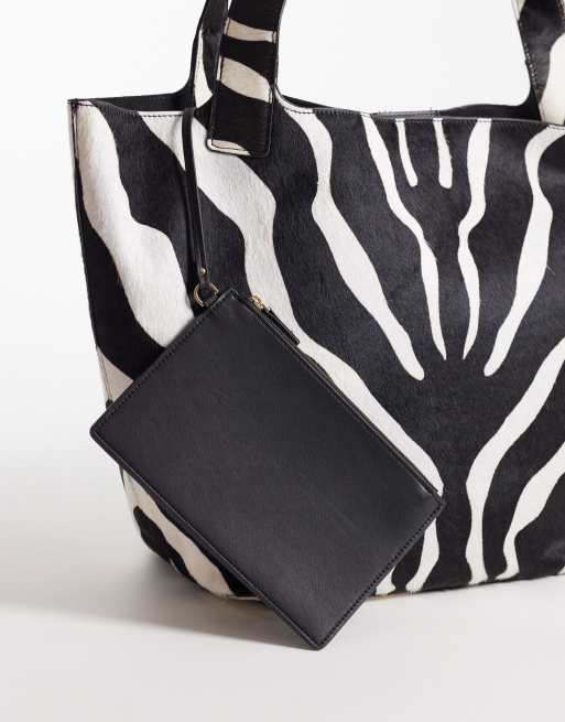 Mango – Skórzana torba typu tote oversize, z włosiem, we wzór w paski zebry, 4 z 4
