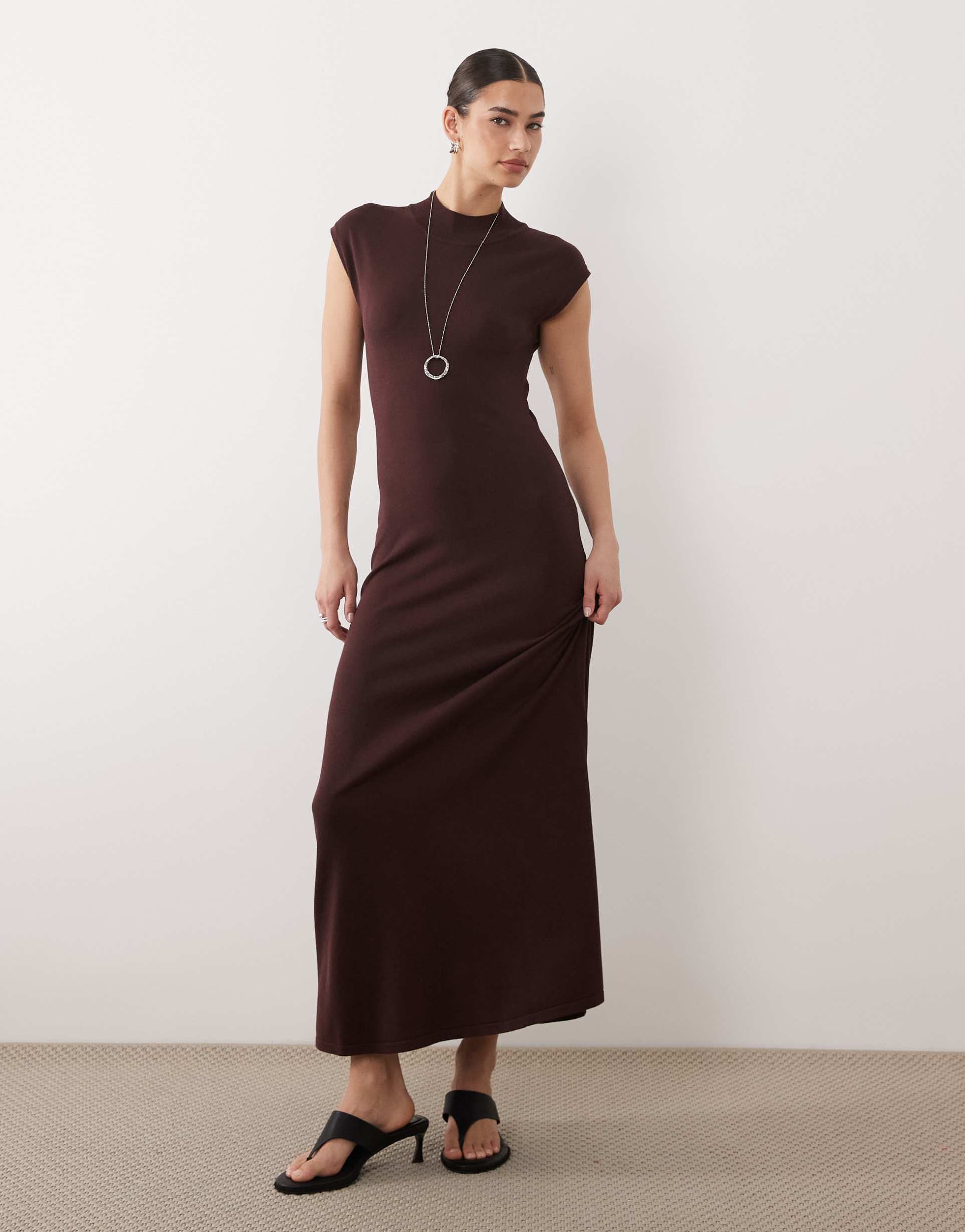 mango sleeveless maxi dress in brown