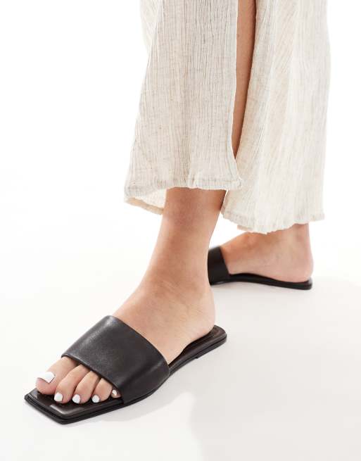 Mango – Slider aus Leder in Schwarz
