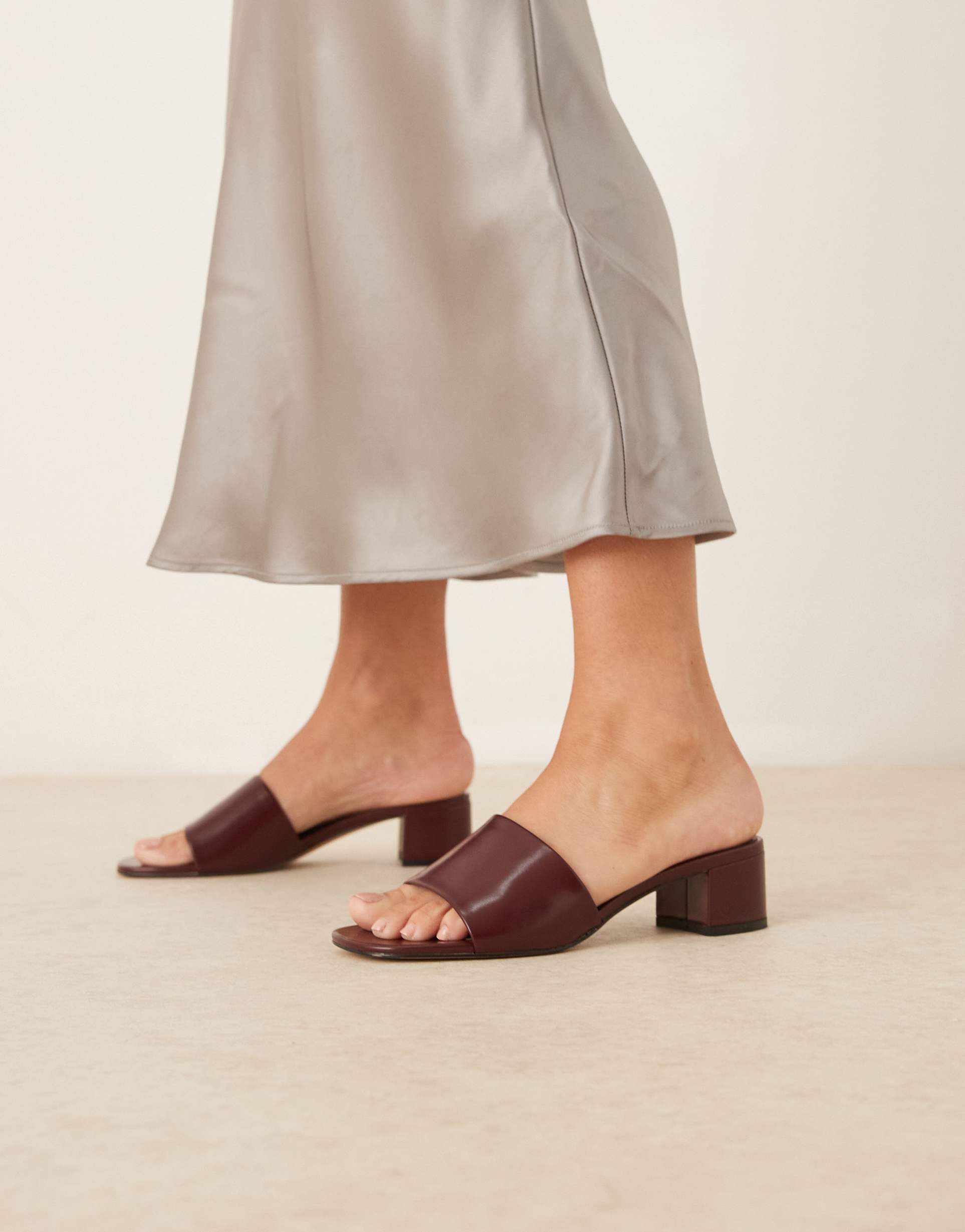 mango slingback block heels in cherry red