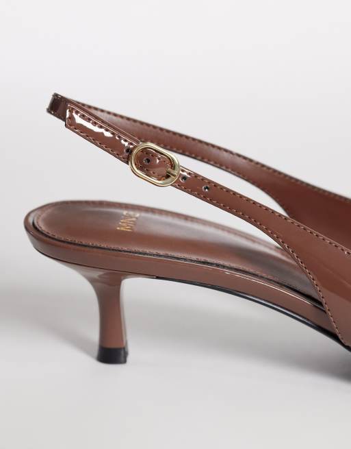 Mango - Slingback schoenen met kitten hak van lakleer in bruin, 2 van 4