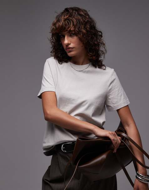 Mango – Soft-Touch-T-Shirt in Hellbeige mit Rundhalsausschnitt - view 1
