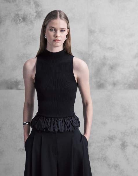 Mango - Sort, ærmeløs og højhalset top med peplum-kant - view 1