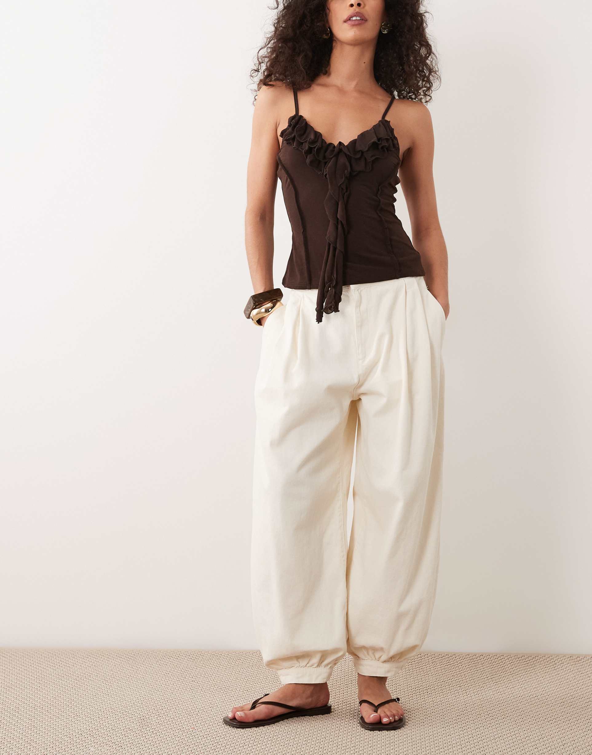 mango souffle 100% cotton cuffed jeans in cream