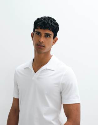 Футболка с разрезным воротником Mango белого цвета white