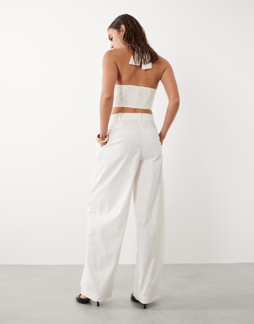Mango starring Hailey Bieber – Kasha – Elegante Barrel-Leg-Hose in Weiß, Kombiteil, 4 von 5