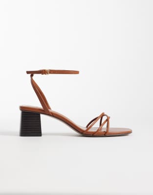 strappy block mid heeled sandals 