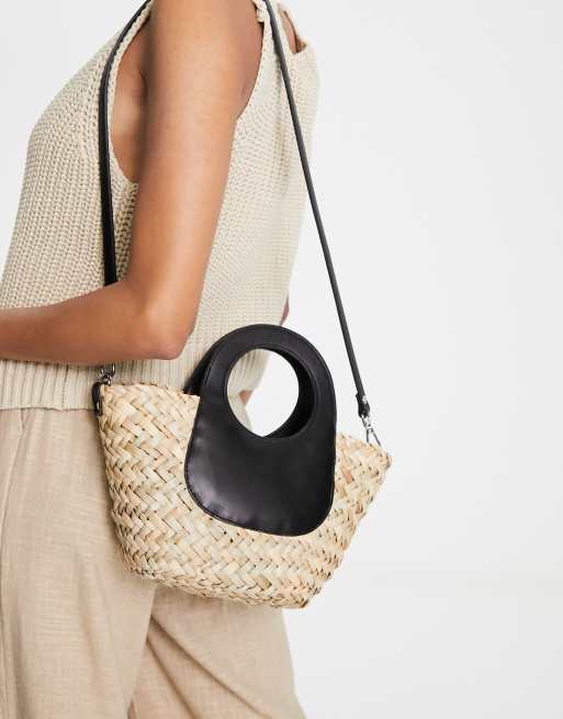 Mango straw bag with black straps