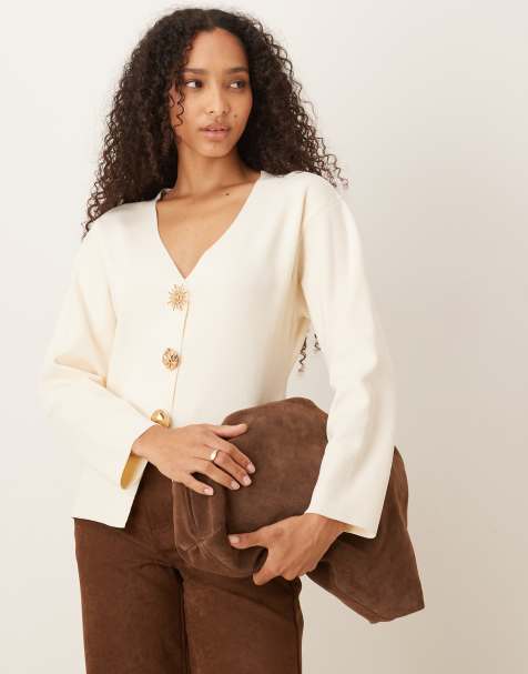 Mango – Strickjacke in Beige aus kompaktem Strick mit auffälligen, goldfarbenen Knöpfen - view 1