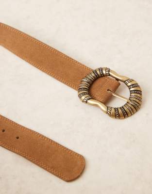 Mango Suede Belt With Oversized Textured Buckle In Brown
