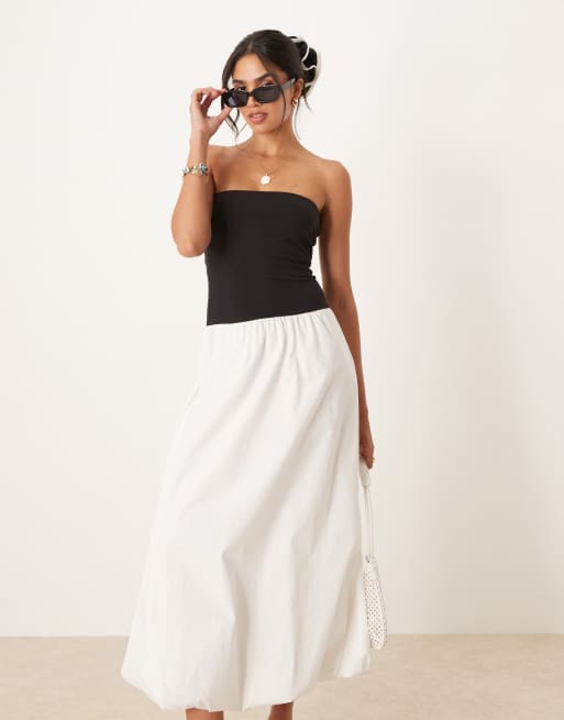 Mango – Sukienka midi z czarnym dekoltem bandeau i bufiastą białą spódnicą, 2 z 4