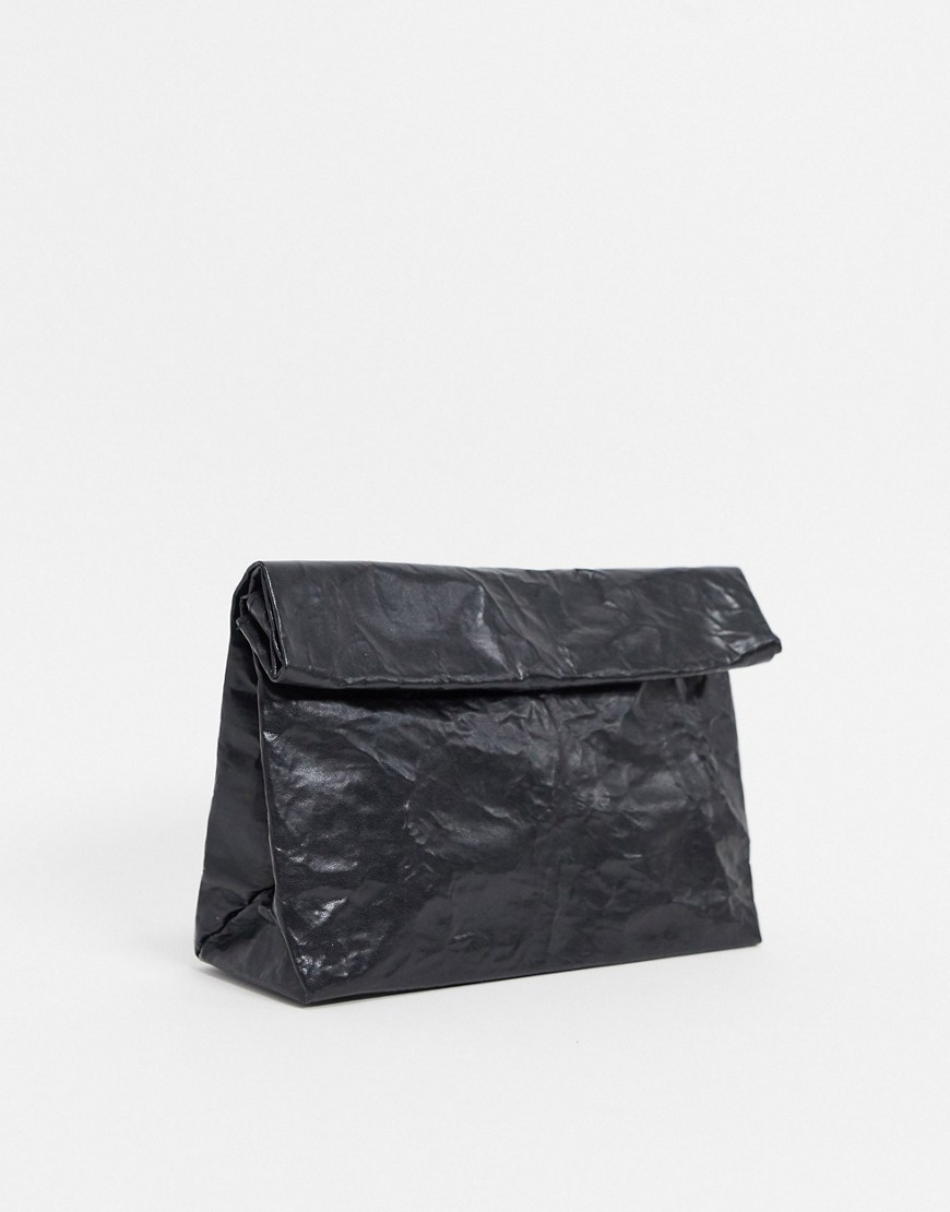 Mango – Svart kuvertväska i papperseffekt med magnetiskt lås