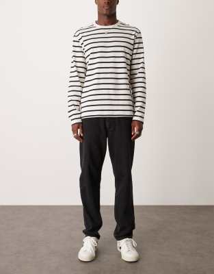 Mango – Svarttvättade jeans med rak passform - view 1