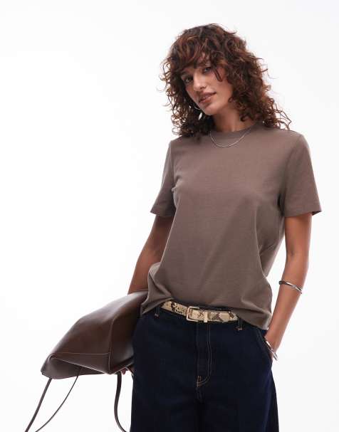 Mango - T-shirt morbida al tatto marrone con scollo rotondo - view 1