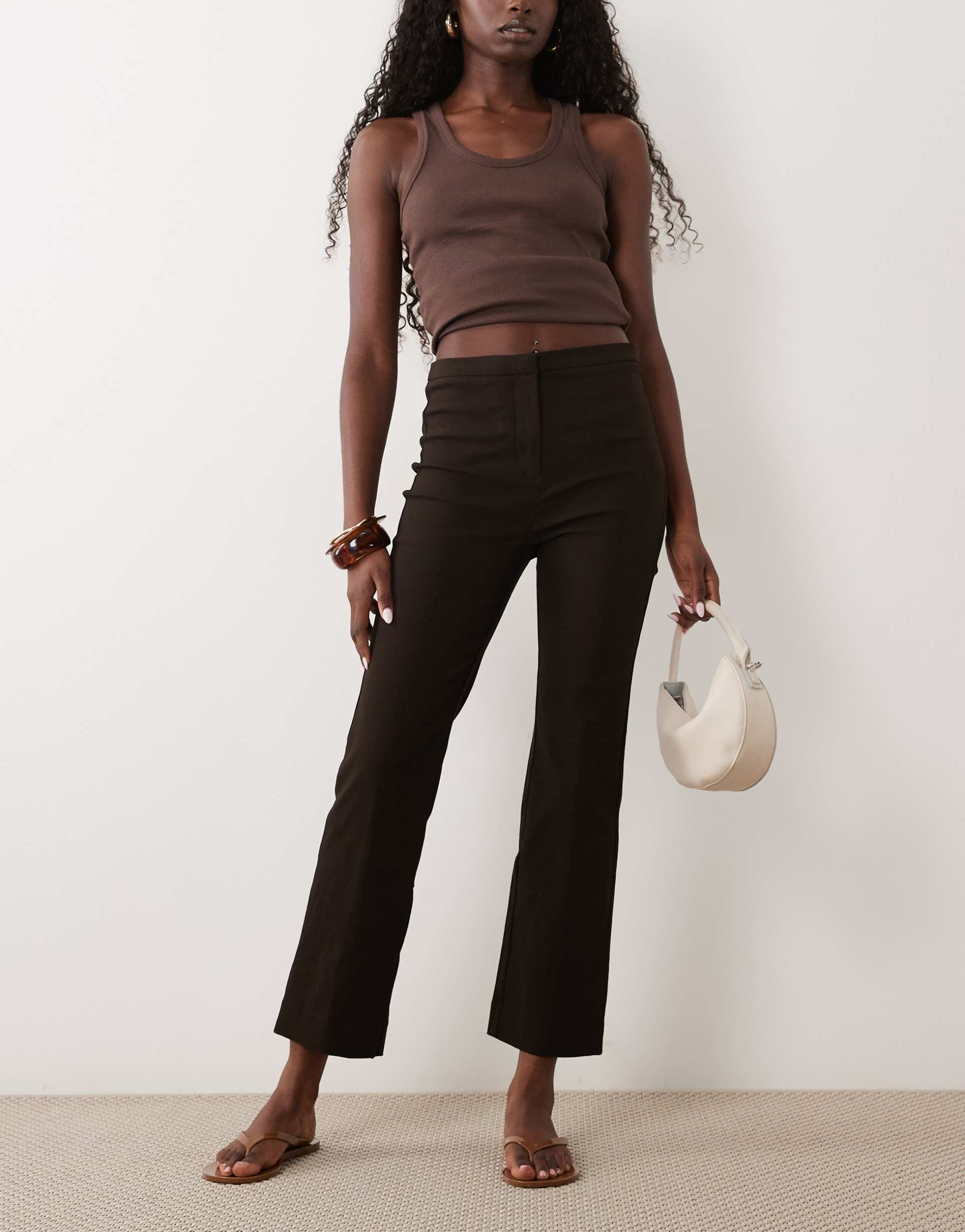 mango tailored slim pants in brown