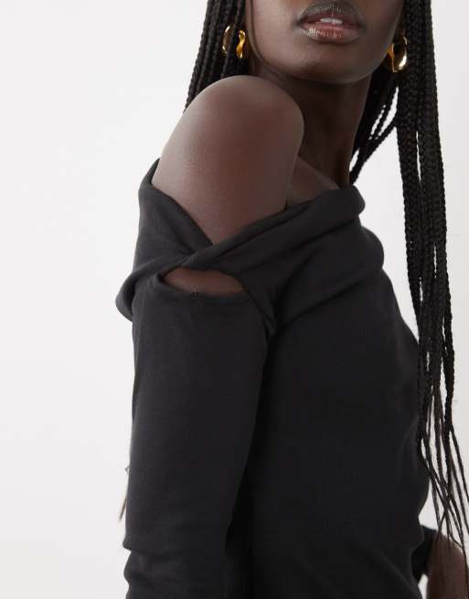 Mango Teen asymmetric long sleeve t-shirt in black, 3 of 4