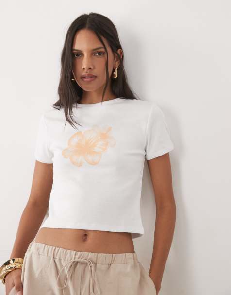 Mango Teen – Biały krótki i obcisły T-shirt z nadrukiem w kwiaty z 100% bawełny - view 1