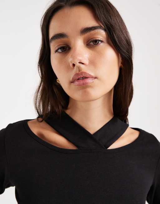 Mango Teen cut out long sleeve top in black, 3 of 4