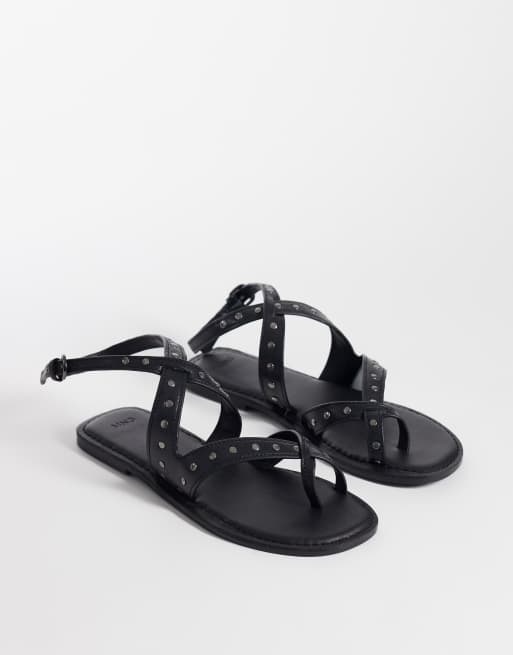 Mango – Teen – Flache Riemchensandalen aus 100% Leder in Schwarz mit Nietenbesatz, 2 von 4
