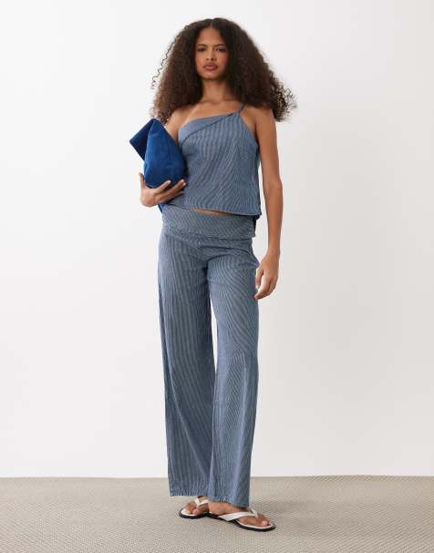 Mango Teen – Gestreiftes Set in Blau, aus ärmellosem Oberteil mit One-Shoulder-Träger und Jeans - view 1
