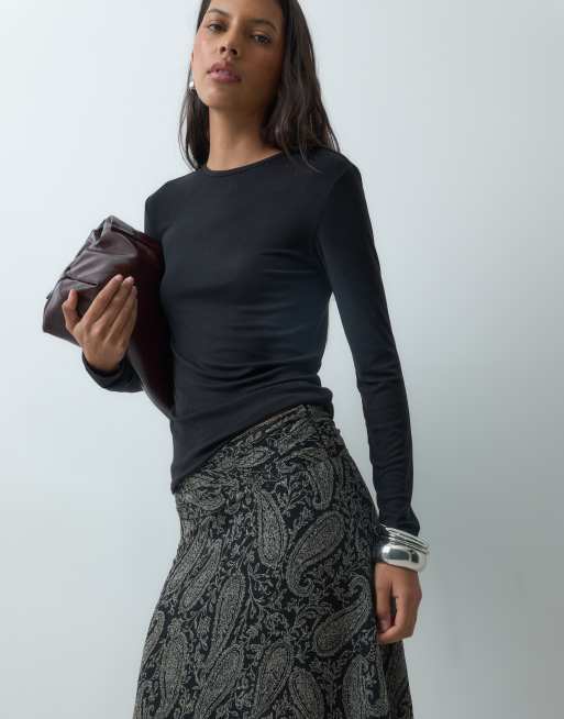 Mango Teen hanky hem midi skirt in black print, 2 of 5
