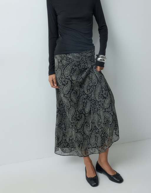 Mango Teen hanky hem midi skirt in black print, 3 of 5