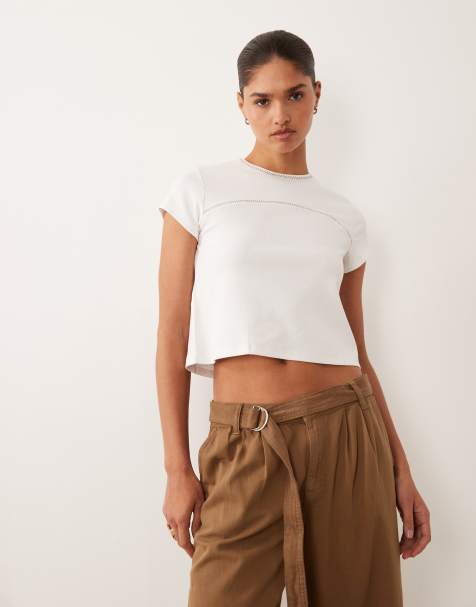 Mango – Teen – Knapp geschnittenes T-Shirt in Weiß mit farblich abgesetzten Abschlüssen - view 1