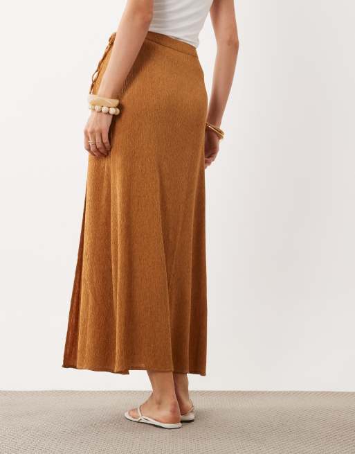 Mango Teen krinklad asymmetrisk kjol med knytning framtill i honung, 5 av 5