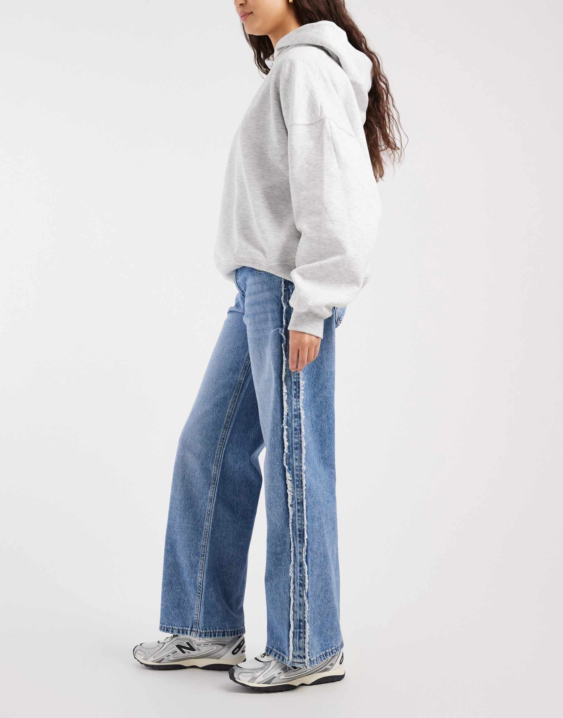 mango teen straight leg jeans with frayed trim in light blue