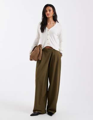 Mango - Teen - Strickjacke in Cremeweiß mit V-Ausschnitt-Neutral