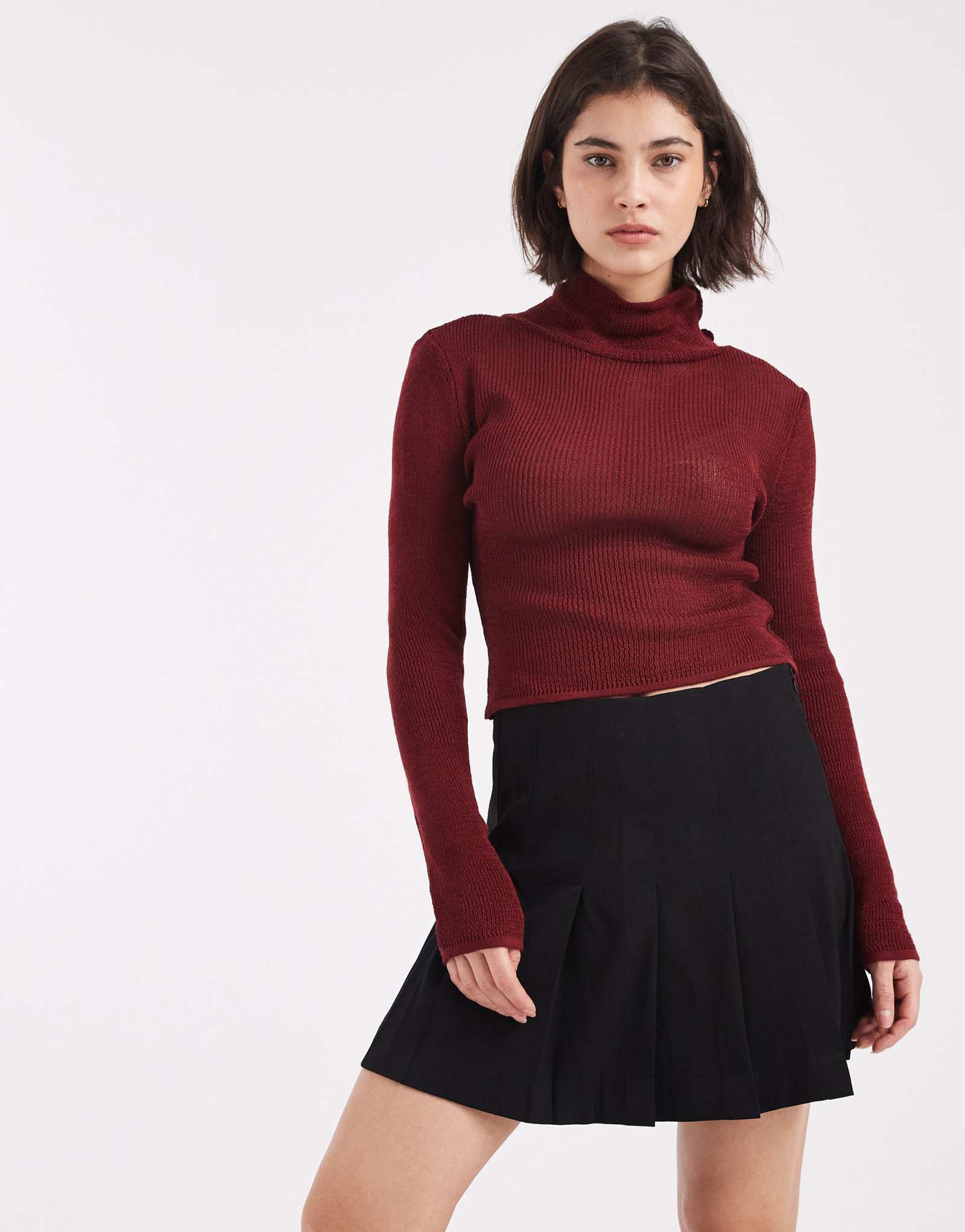 Шорты Mango Teen, сшитые на заказ в черном цвете 