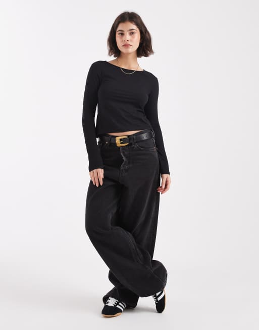 Mango Teen v-neck sculpt top in black , 3 of 4
