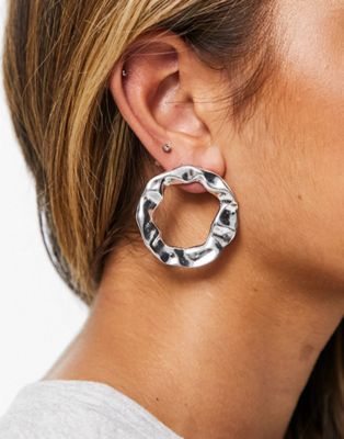Mango textured circle earrings in silver