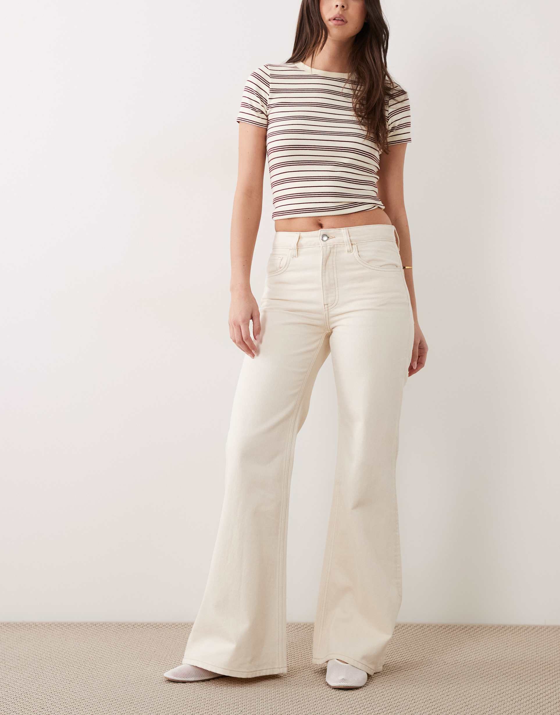 mango theita 100% cotton flared jeans in cream