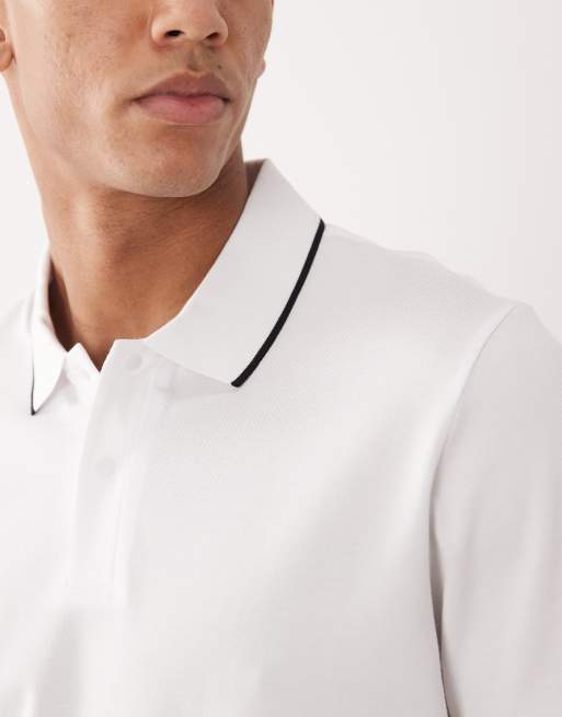 Mango – Thermoregulierendes Polohemd aus Performance-Stoff in Weiß mit kontrastierenden Borten, 3 von 5