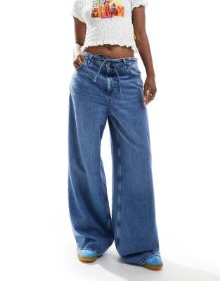 tie waist straight leg jeans in light blue