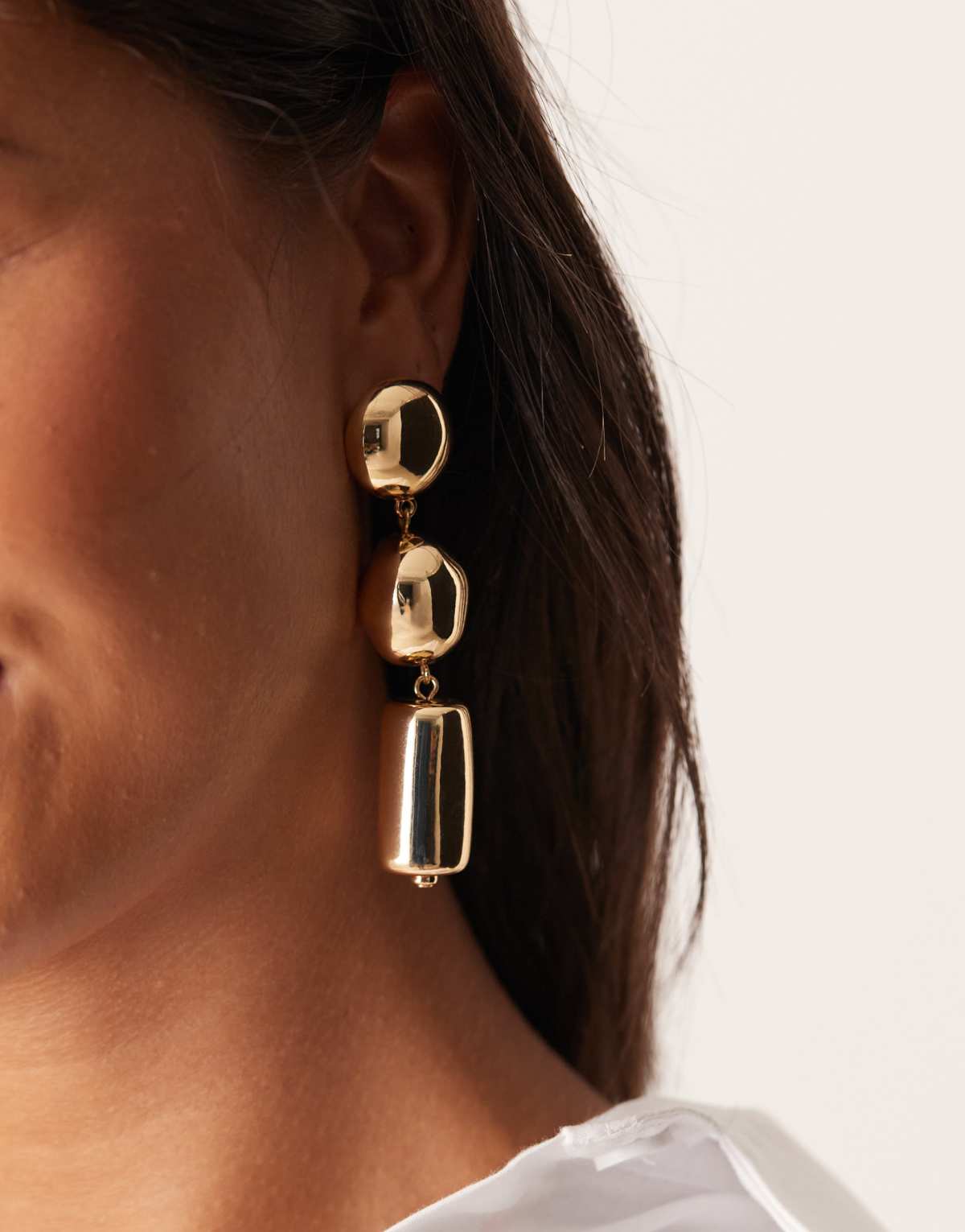 Mango tiered drop earrings in gold