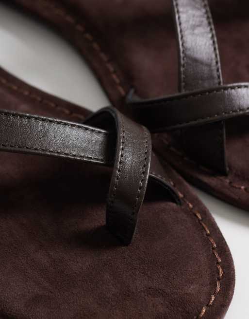 Mango toe detail flat sandal in chocolate, 4 of 4