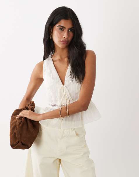 Mango - Top senza maniche beige con scollo a V e finiture in pizzo con fiocco - view 1