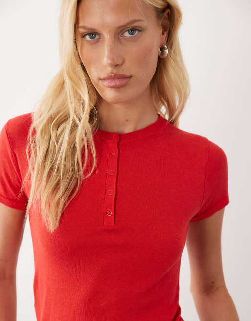 Mango top van breisel met knoopdetails en korte mouwen in rood, 2 van 4